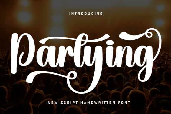 Partying: A Handwritten Font That Feels Like a Quiet Smile